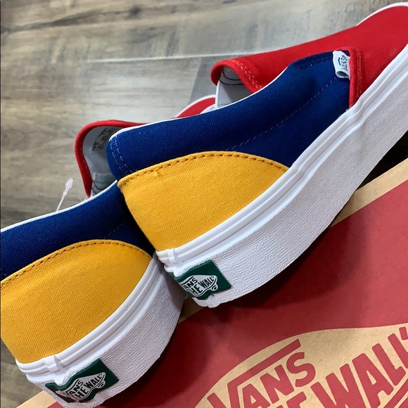 •VANS CLASSIC SLIP ON VANS YACHT CLUB red/blue MENS• - Picture 10 of 16